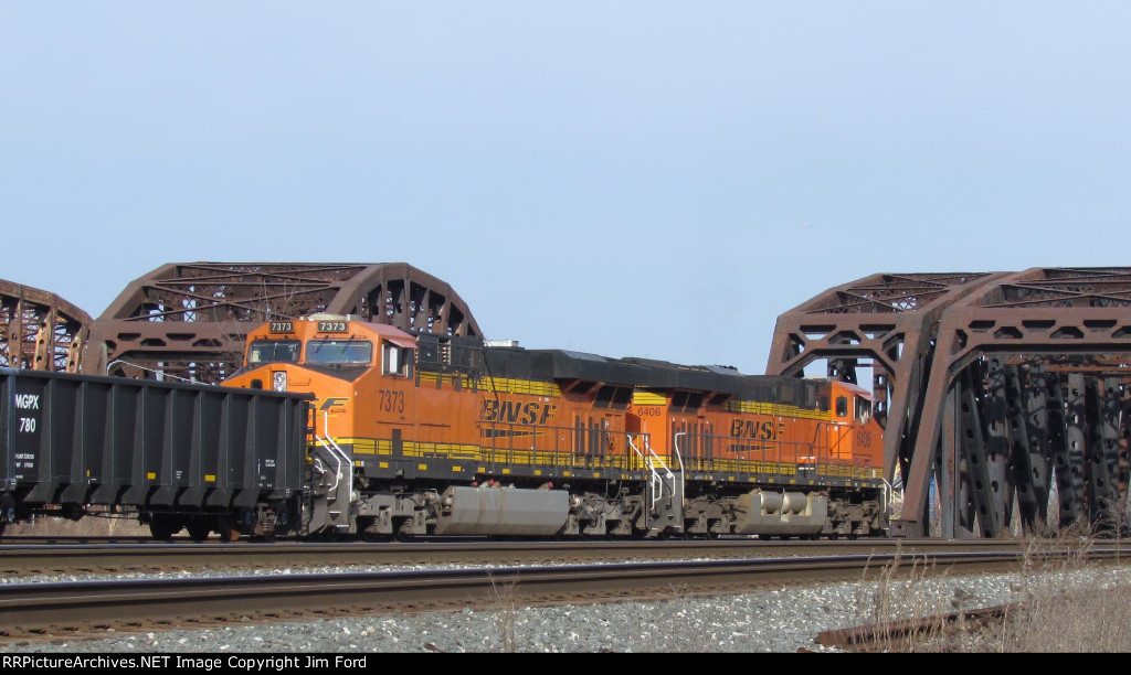 BNSF 7373